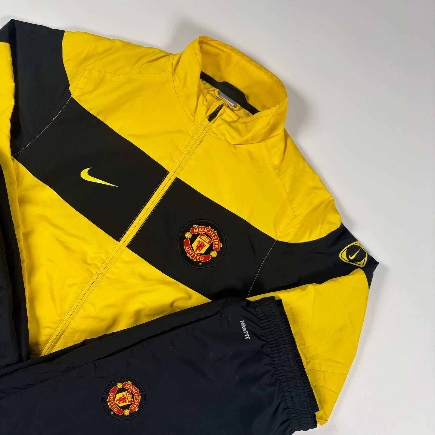 Nike x Manchester United Vintage Tracksuit 2009/10 | L