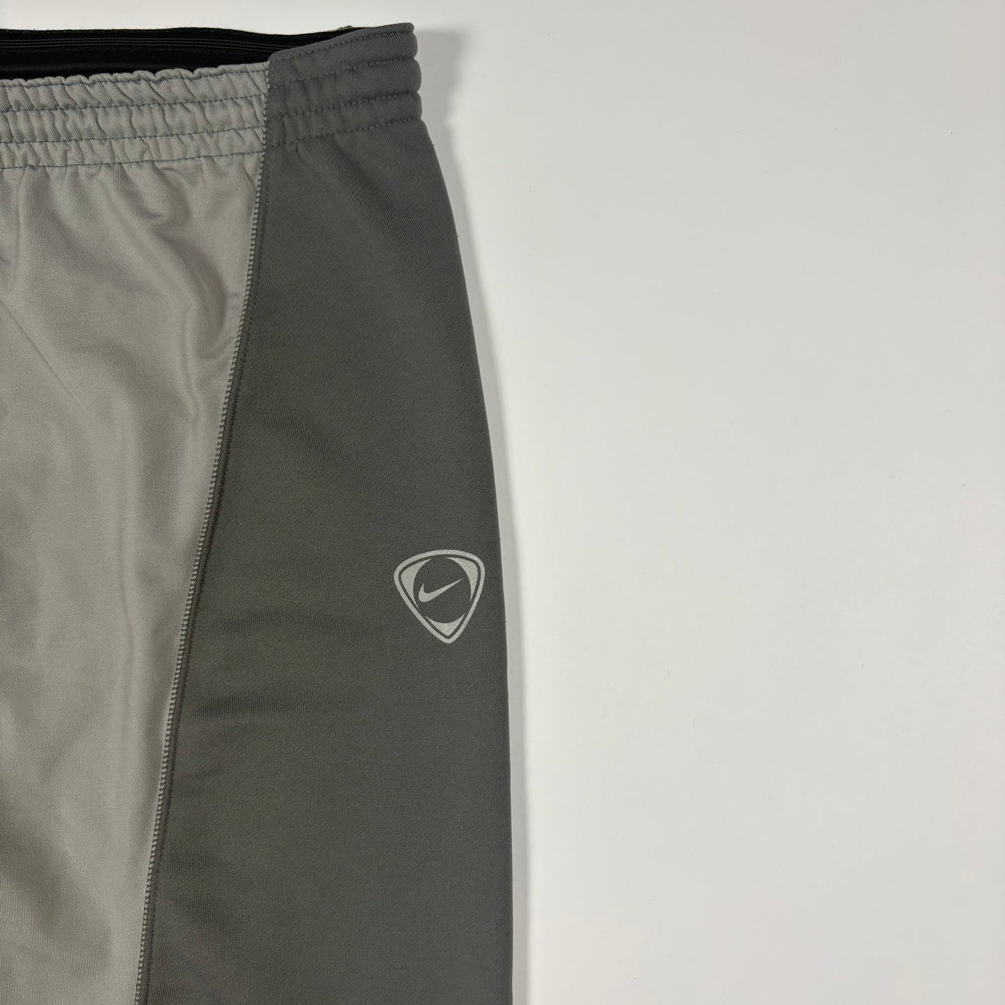 Nike Vintage Trackpants | M