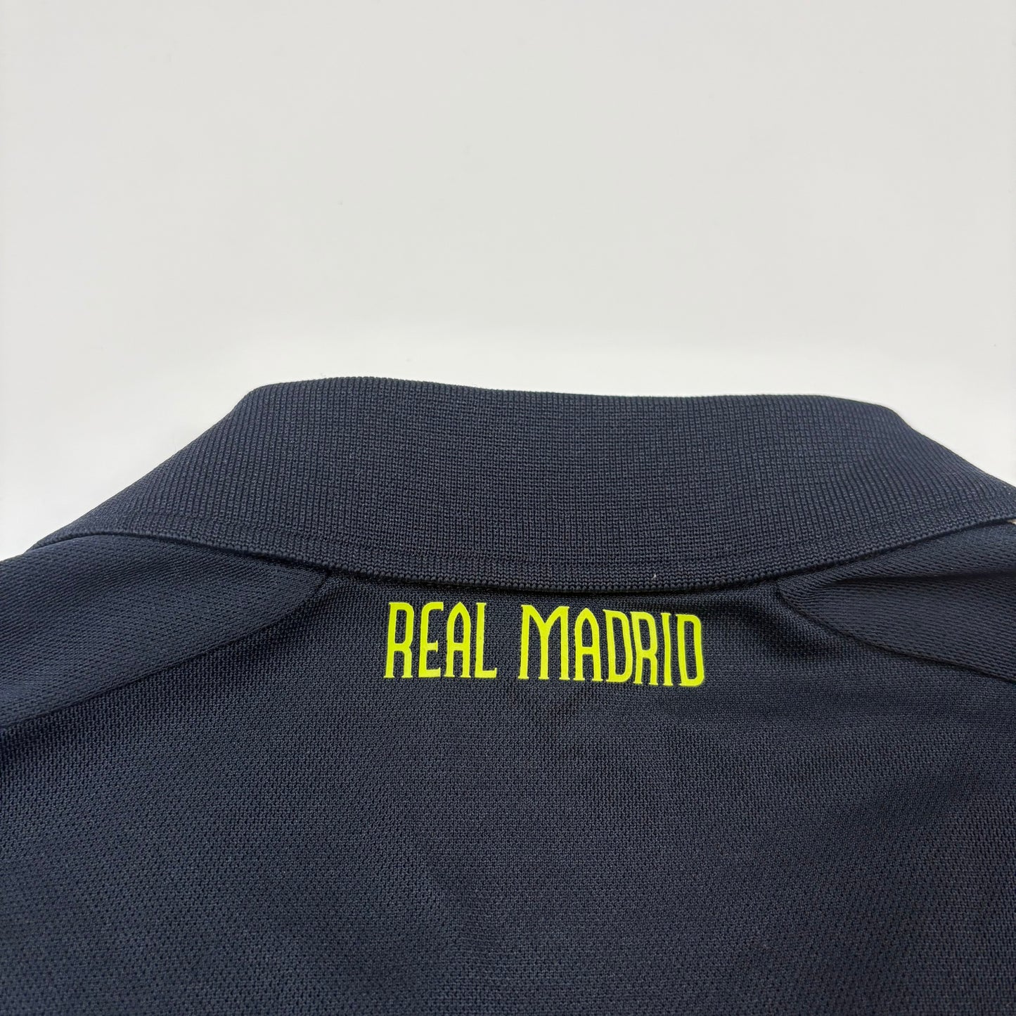 Adidas x Real Madrid Vintage Trikot 2006/07 | M