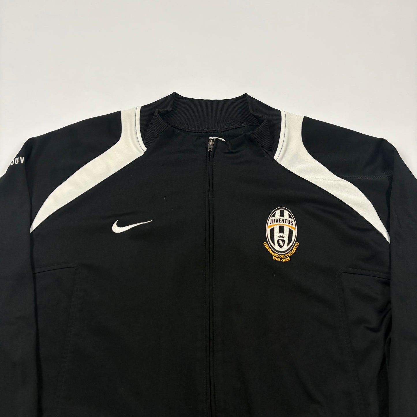 Nike x Juventus Vintage Tracksuit 2009/10 |