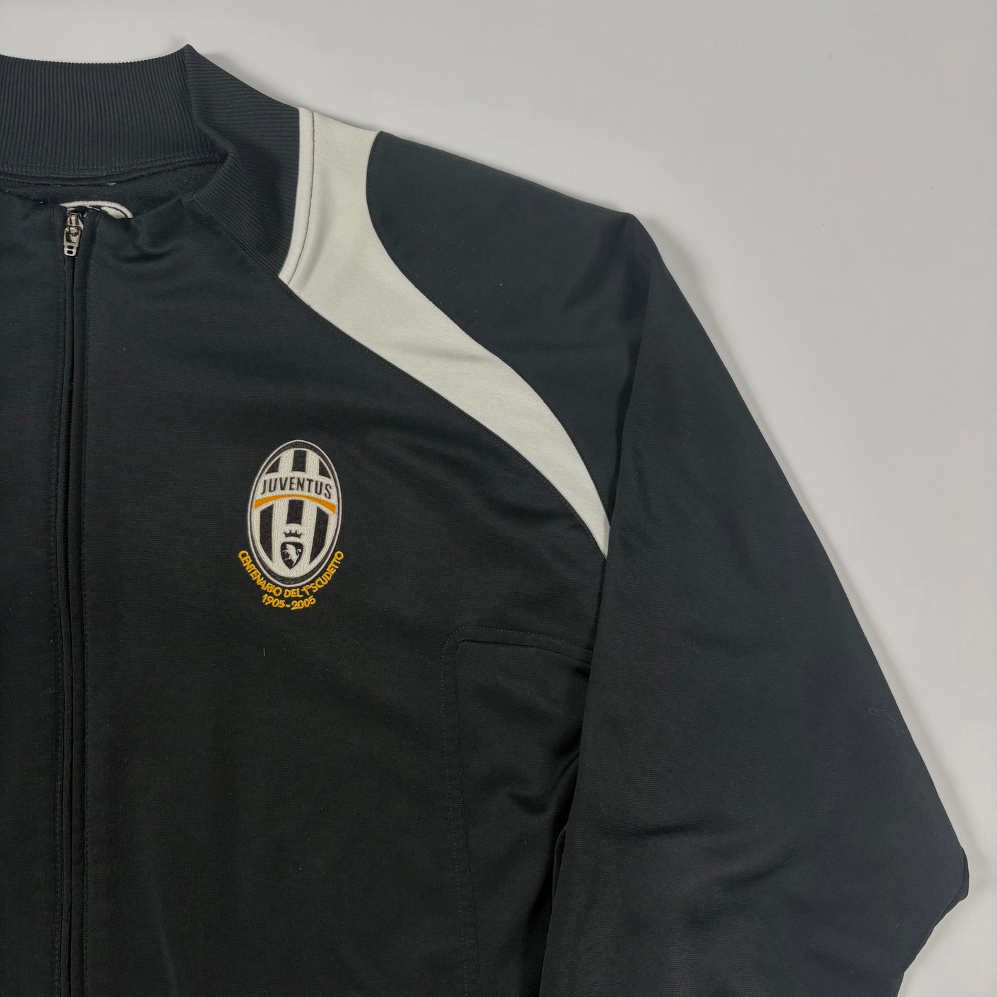 Nike x Juventus Vintage Tracksuit 2009/10 |